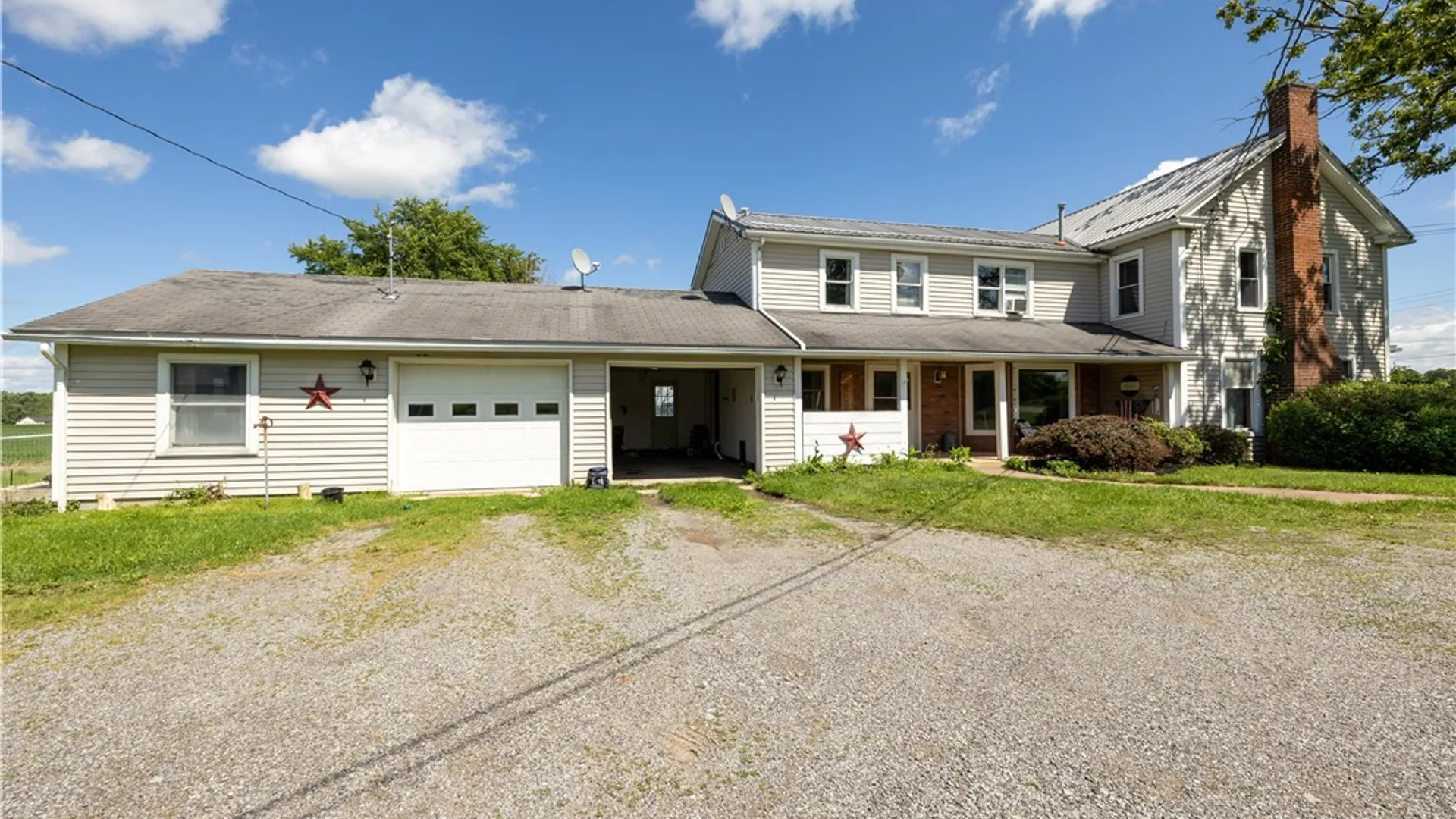 Property at 2371 Telephone Road, York, NY 14482 4
