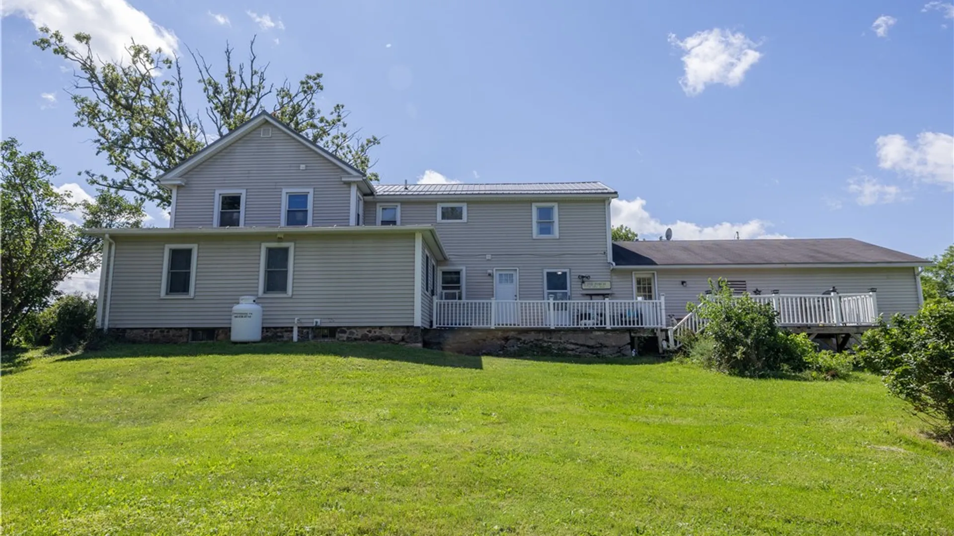 Property at 2371 Telephone Road, York, NY 14482 5