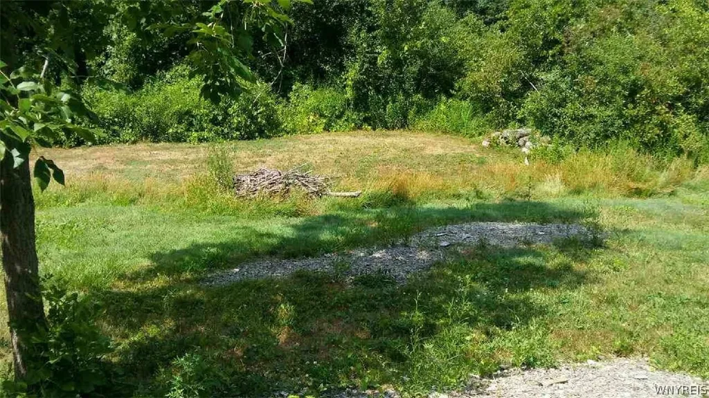 Property at Meadowbrook Parkway, Hamburg, NY 14075