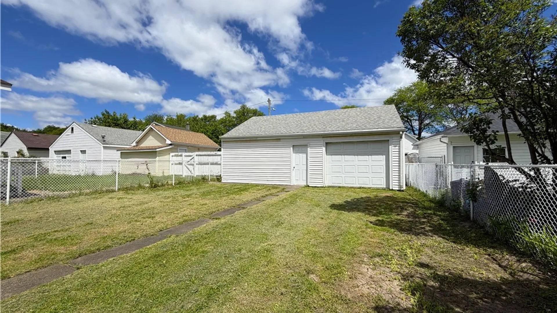 Property at 2486 Pierce Avenue, Niagara Falls, NY 14301 38