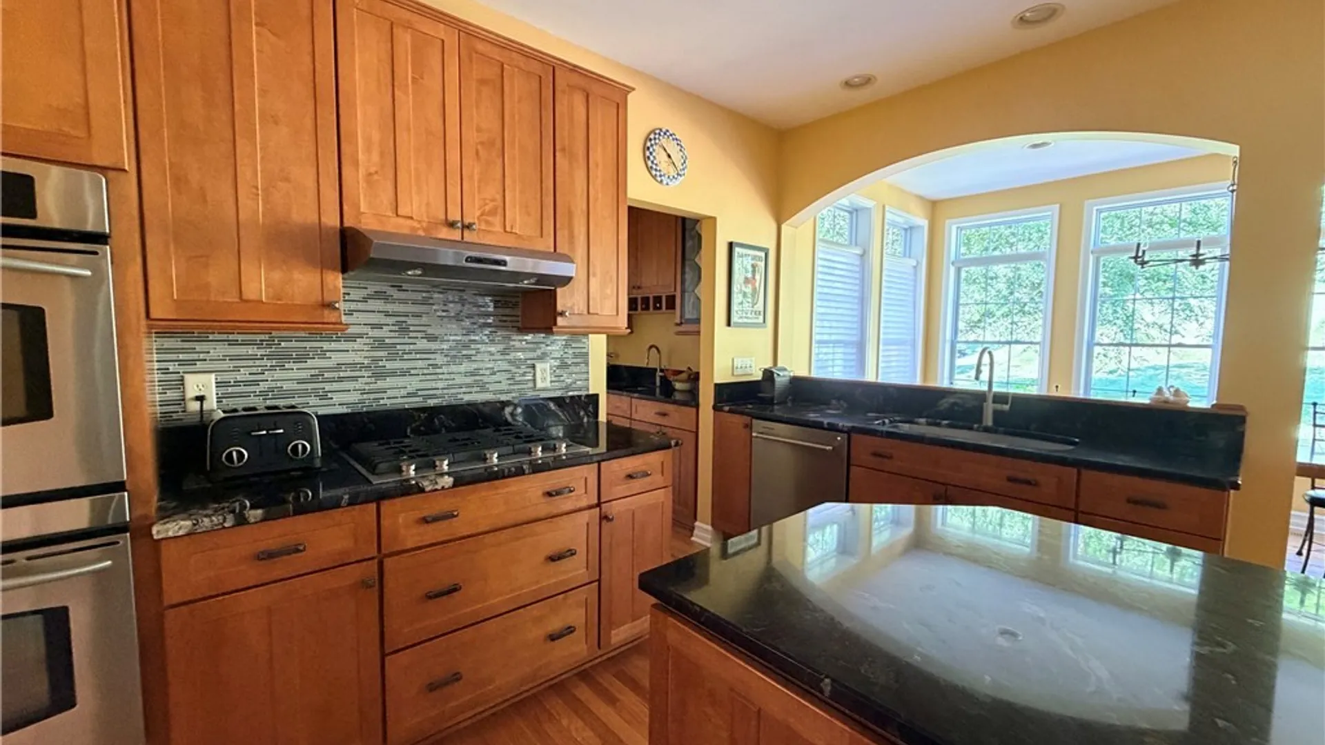 Property at 6361 Tulipwood Lane, DeWitt, NY 13078 11