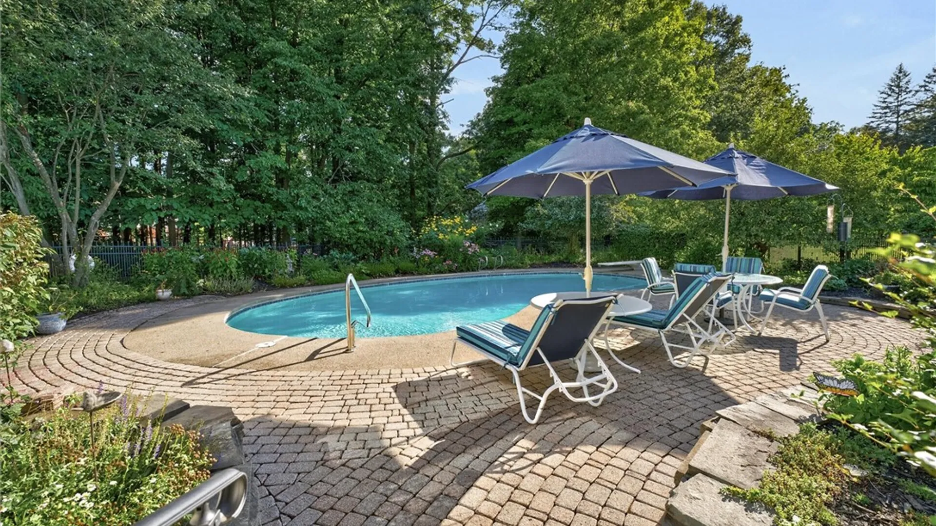 Property at 103 Stuyvesant Road, Pittsford, NY 14534 5