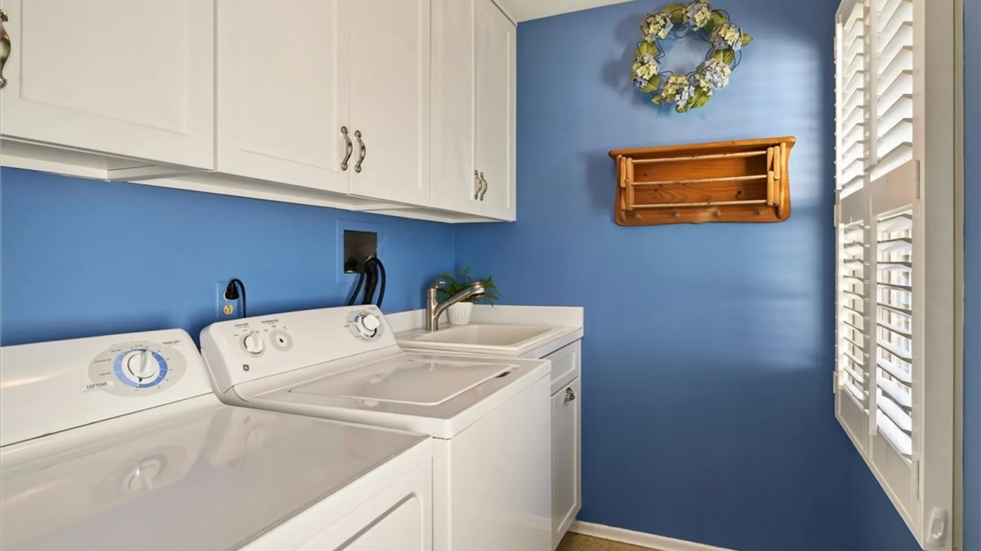 Property at 103 Stuyvesant Road, Pittsford, NY 14534 19
