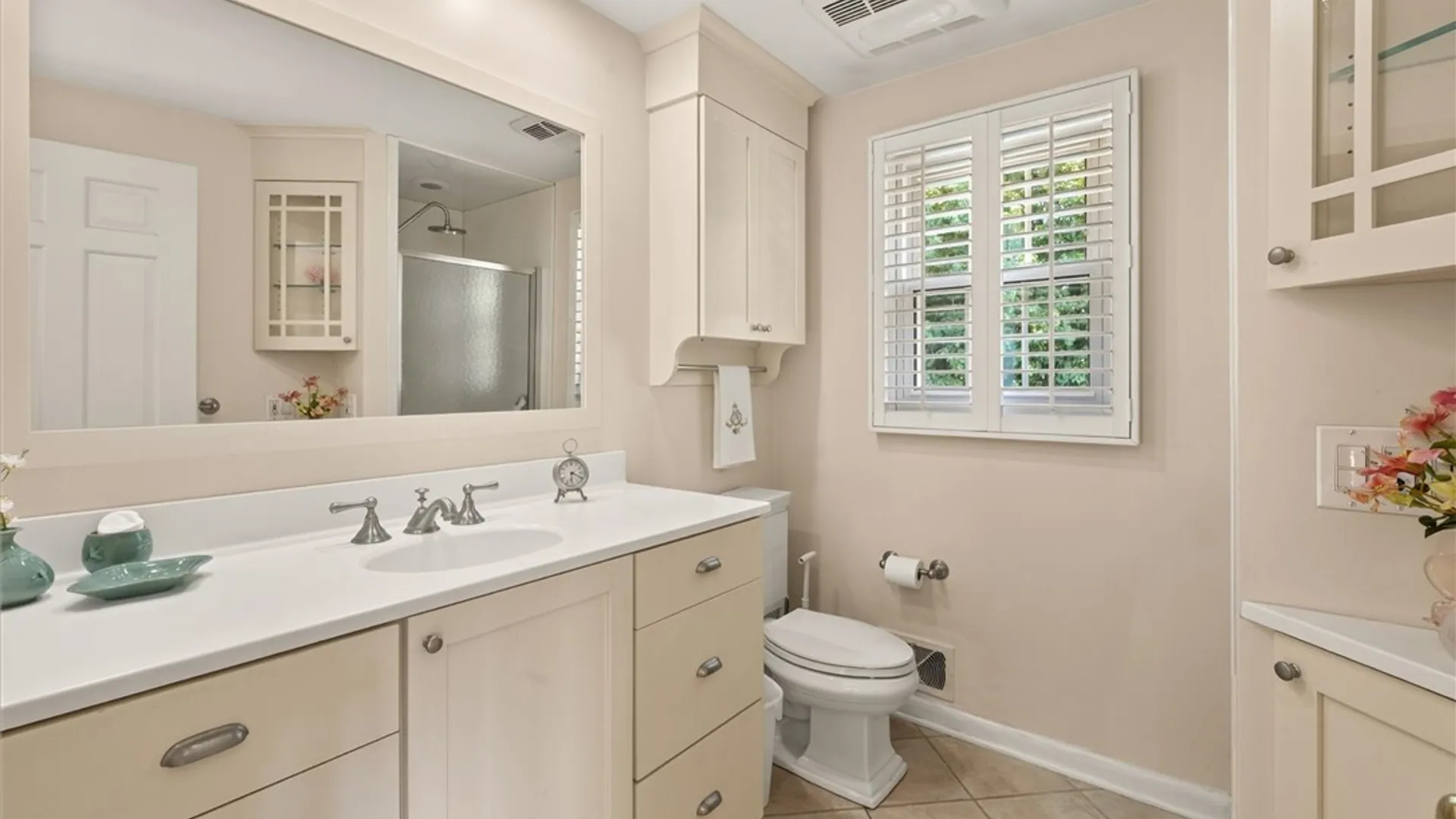 Property at 103 Stuyvesant Road, Pittsford, NY 14534 22