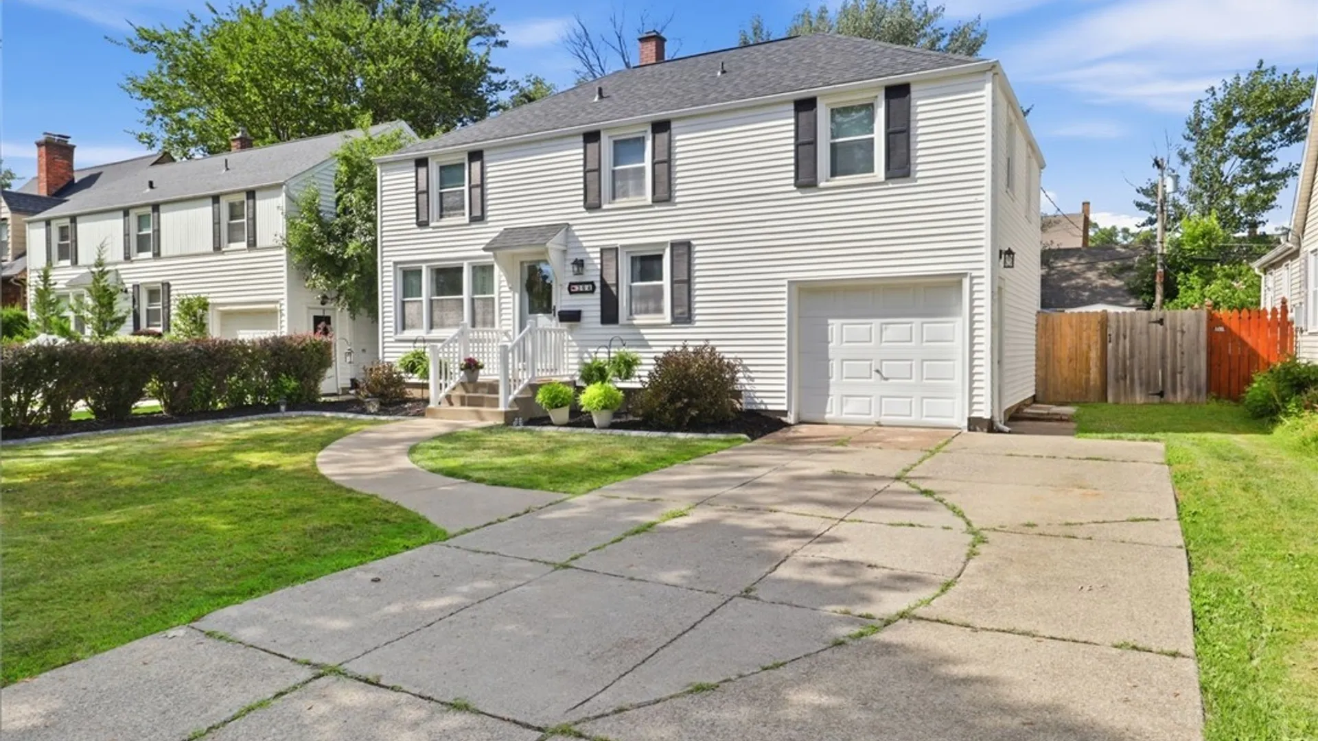 Property at 364 Southwood Drive, Tonawanda, NY 14223 3