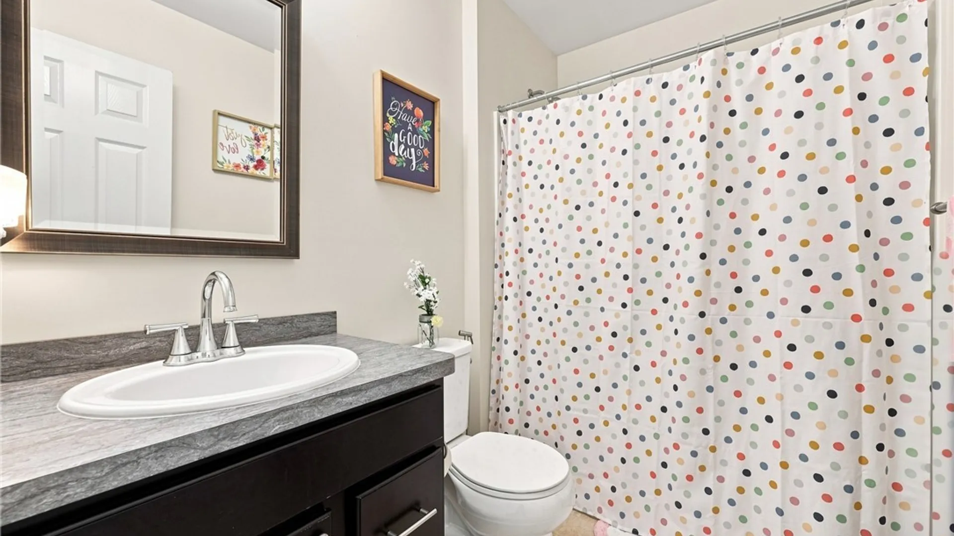 Property at 81 Rachel Vincent Way, Buffalo, NY 14216 27
