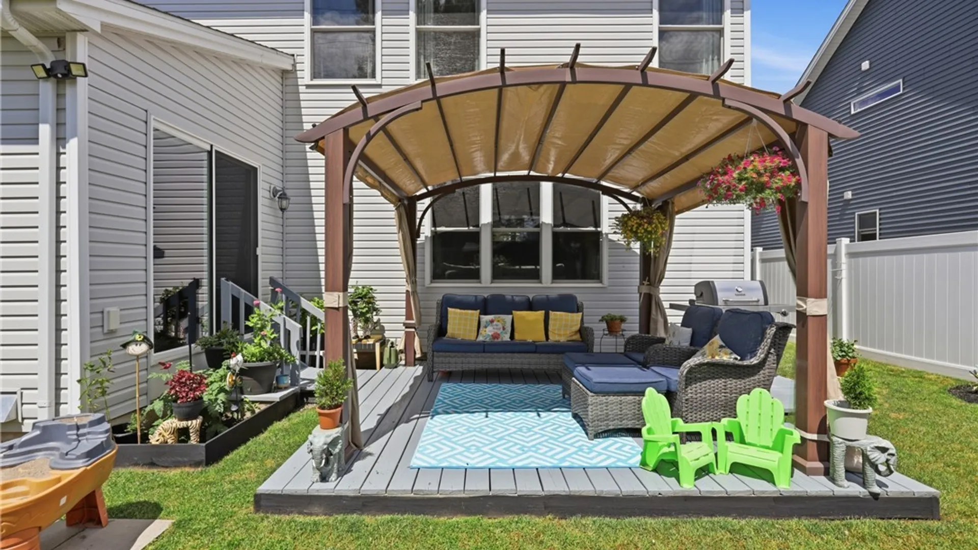 Property at 81 Rachel Vincent Way, Buffalo, NY 14216 38