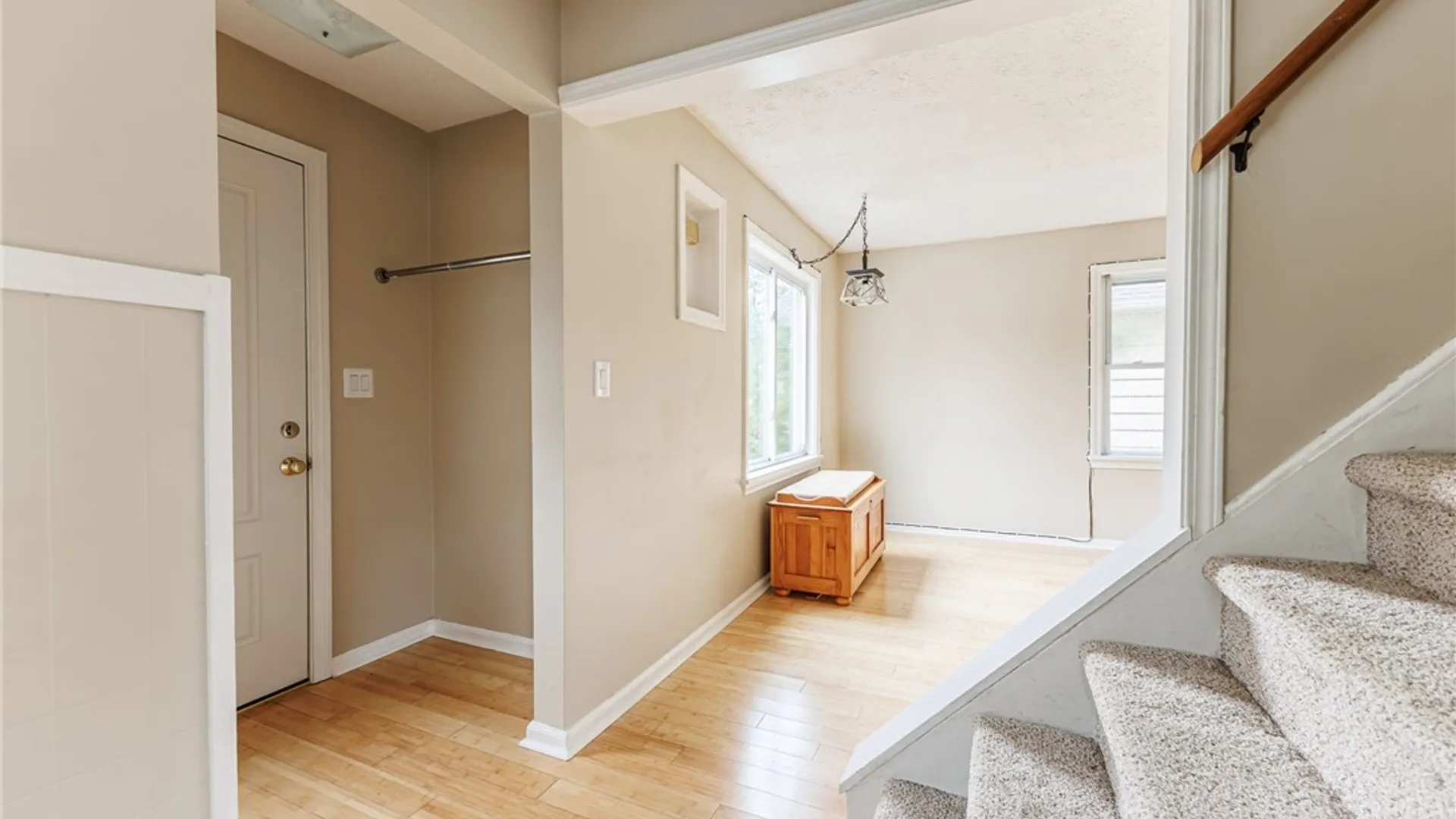 Property at 752 Bennington Drive, Greece, NY 14616 5