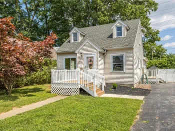 Property at 752 Bennington Drive, Greece, NY 14616