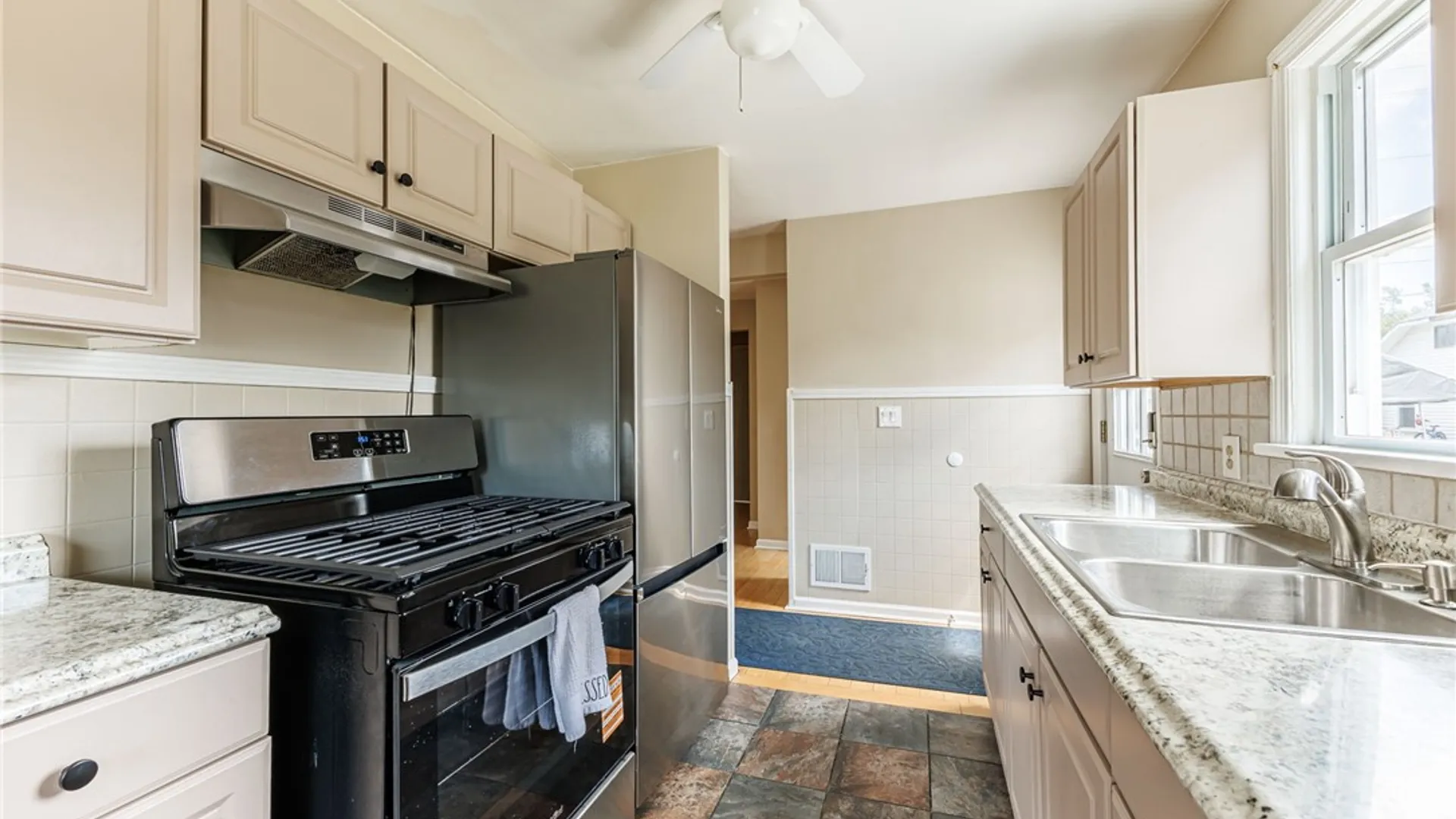 Property at 752 Bennington Drive, Greece, NY 14616 15