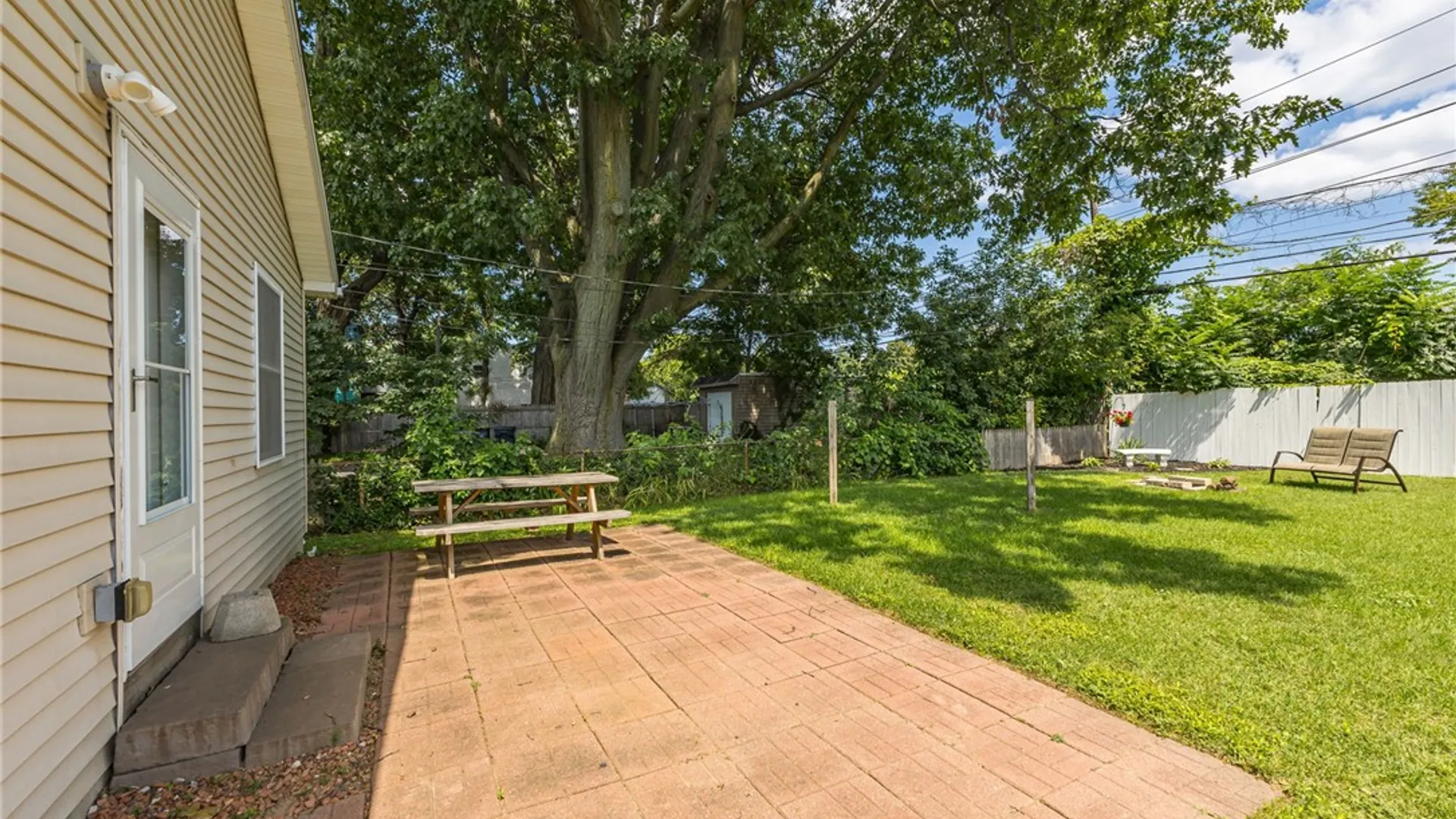 Property at 752 Bennington Drive, Greece, NY 14616 25