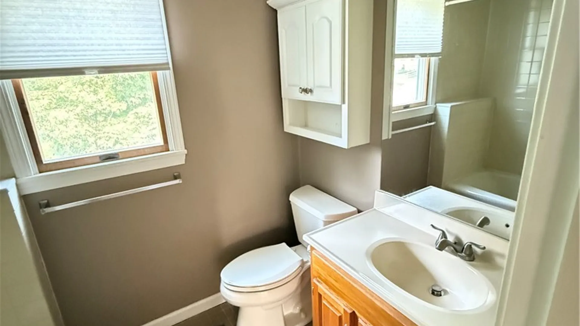 Property at 9 Wisteria Lane, Irondequoit, NY 14617 18