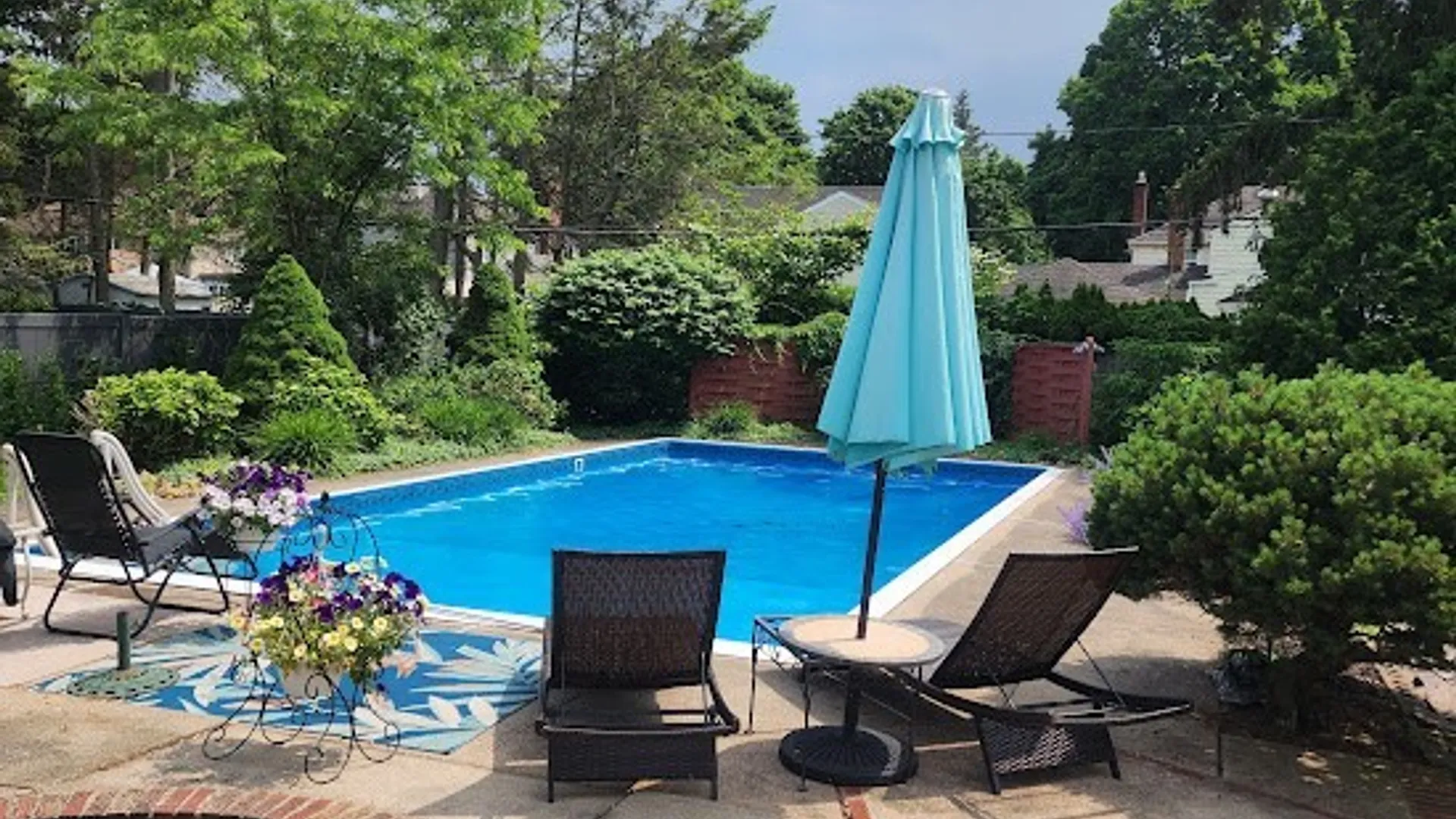 Property at 153 Pinecrest Drive, Irondequoit, NY 14617 32