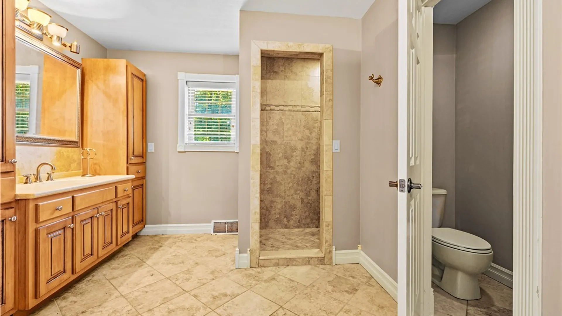 Property at 214 Driftwood Drive, Oneida, NY 13421 32