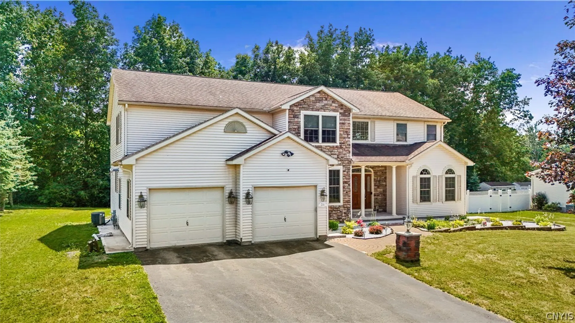 Property at 214 Driftwood Drive, Oneida, NY 13421 5