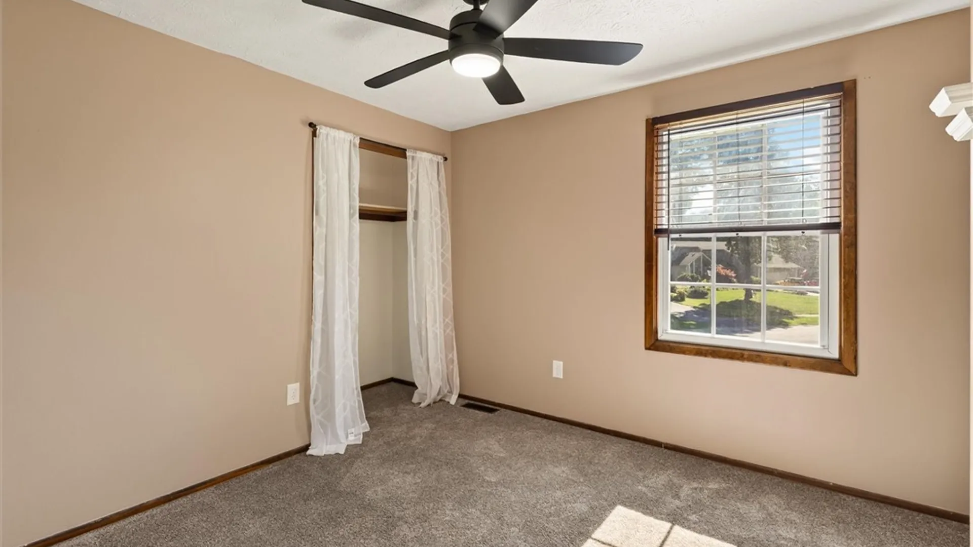 Property at 191 Creighton Lane, Greece, NY 14612 25
