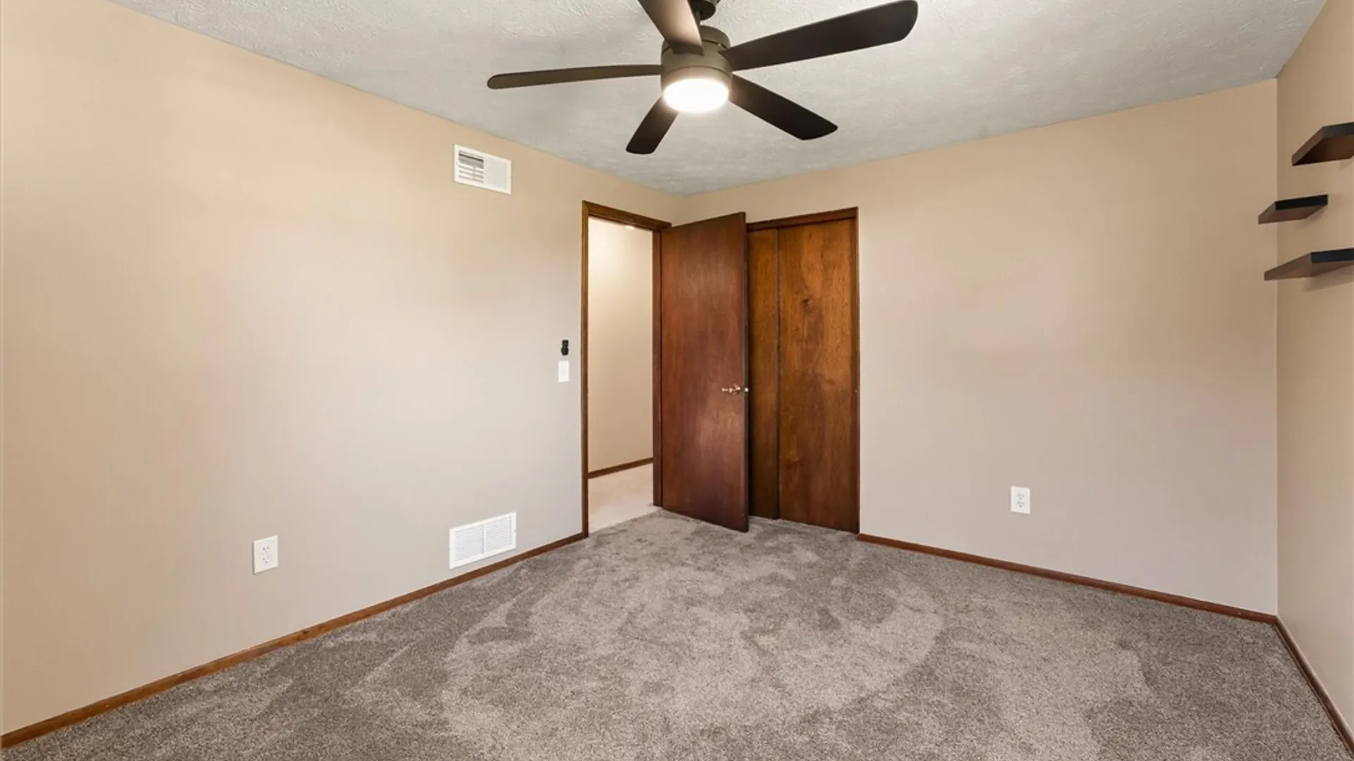 Property at 191 Creighton Lane, Greece, NY 14612 28