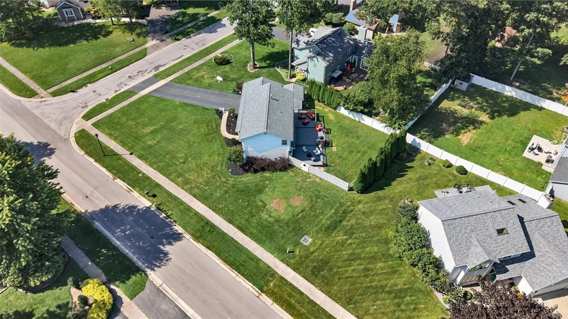 Property at 191 Creighton Lane, Greece, NY 14612 44