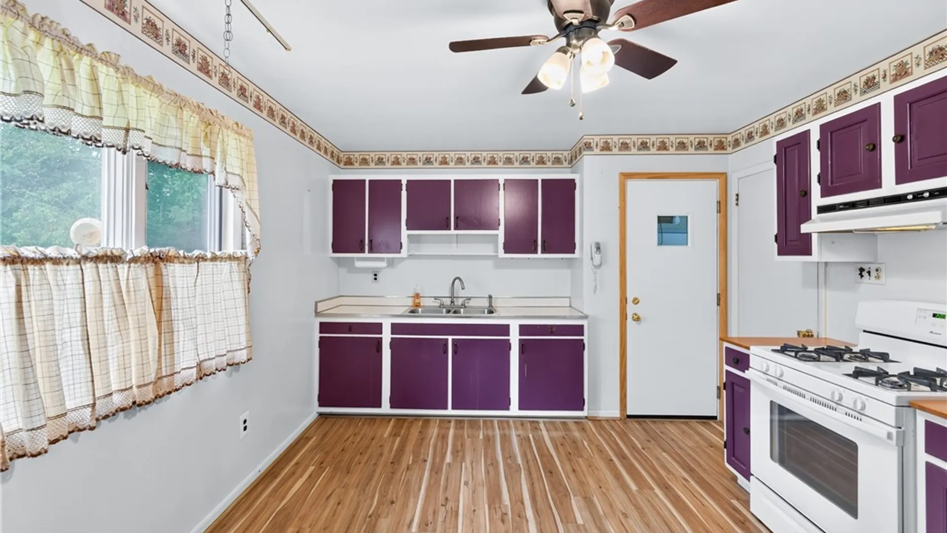 Property at 7 Perimeter Road, Whitestown, NY 13492 9