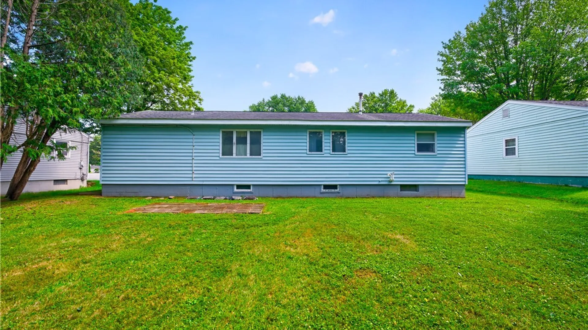 Property at 7 Perimeter Road, Whitestown, NY 13492 46