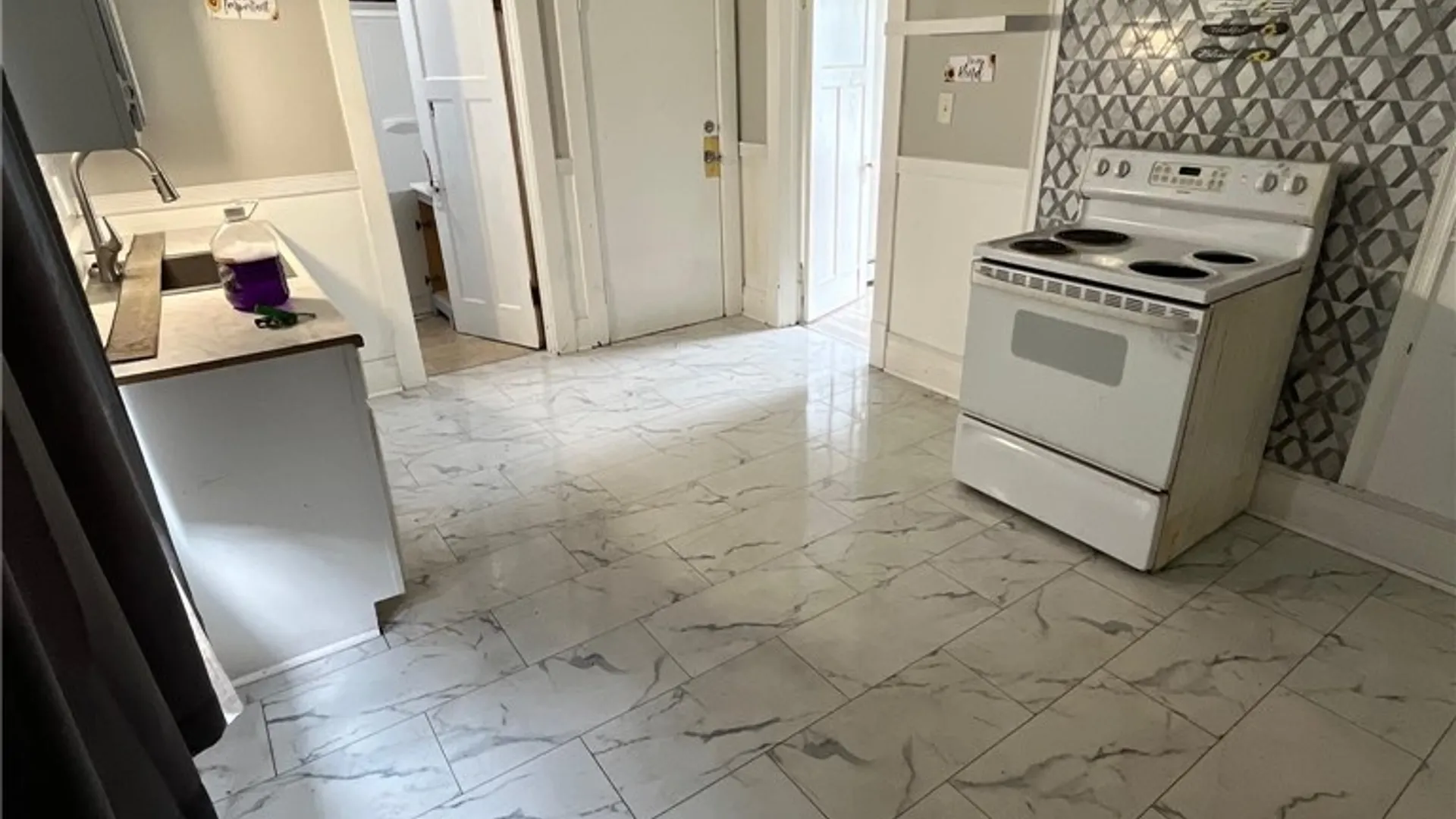Property at 2710 Monroe Avenue, Niagara Falls, NY 14303 12