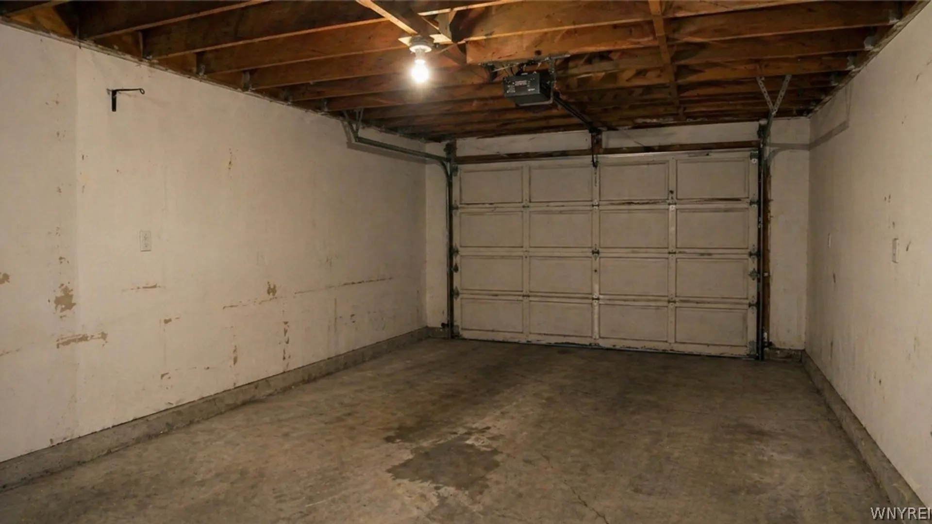 Property at 2710 Monroe Avenue, Niagara Falls, NY 14303 26
