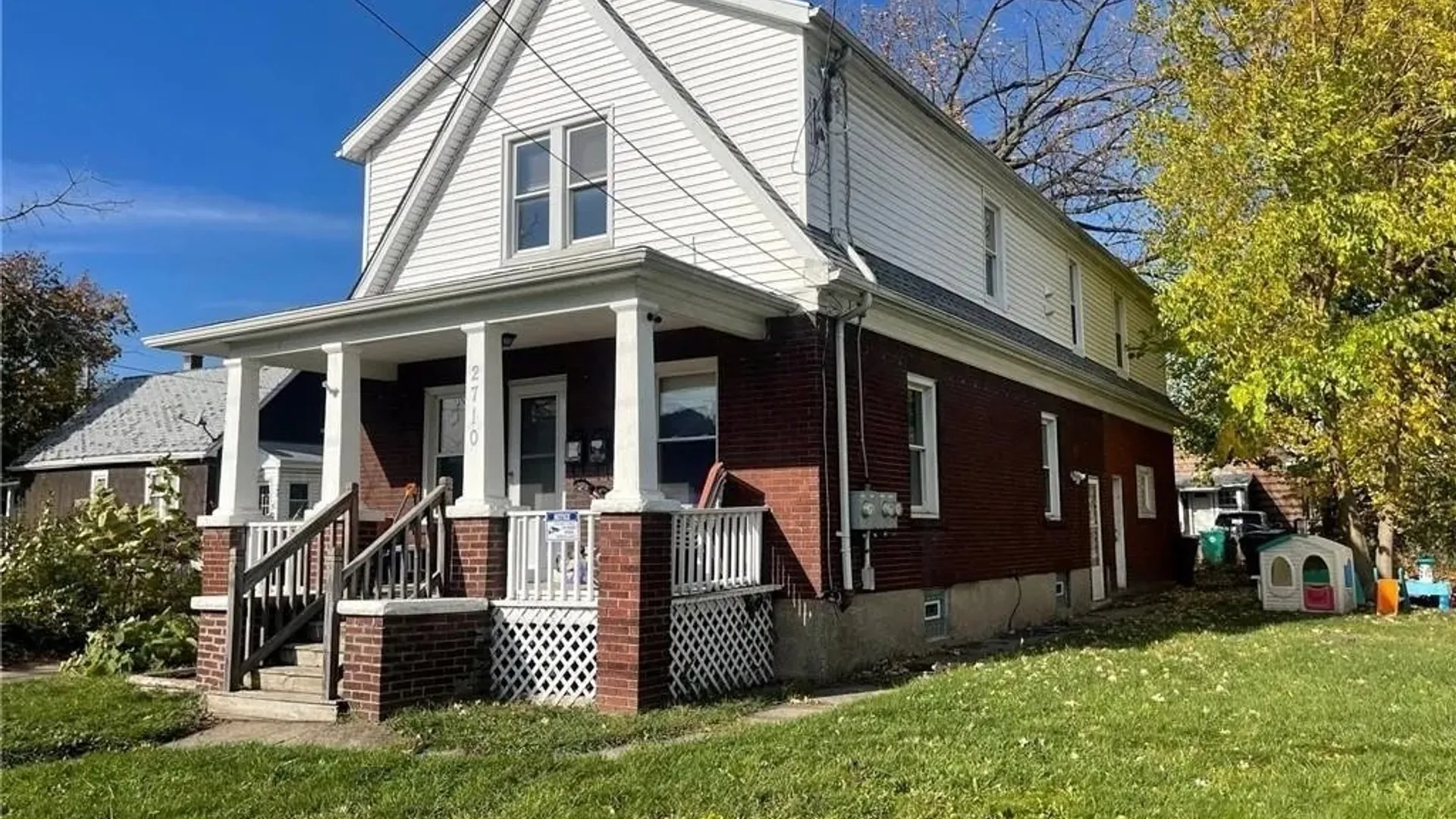Property at 2710 Monroe Avenue, Niagara Falls, NY 14303 3