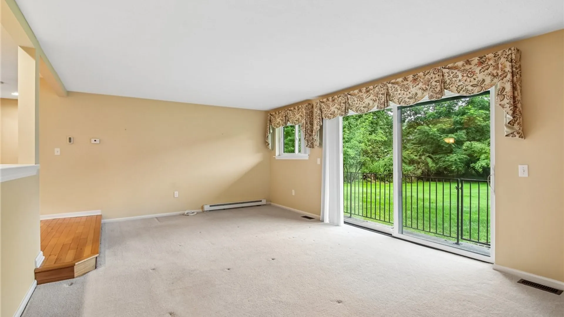 Property at 26 Great Wood Court, Perinton, NY 14450 3
