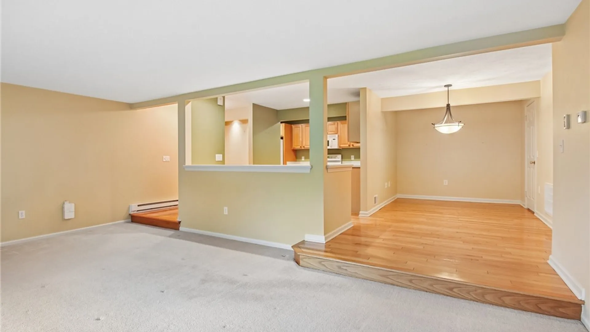 Property at 26 Great Wood Court, Perinton, NY 14450 6