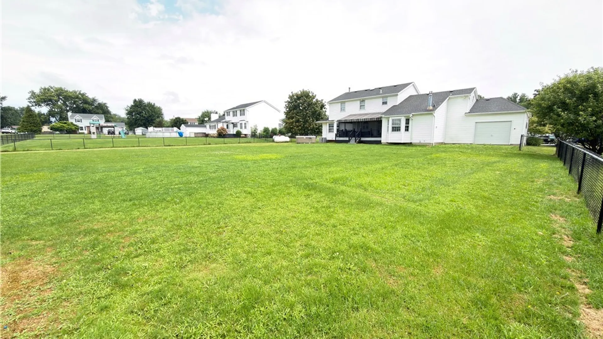 Property at 5220 Kennedy Crescent, Cambria, NY 14132 42