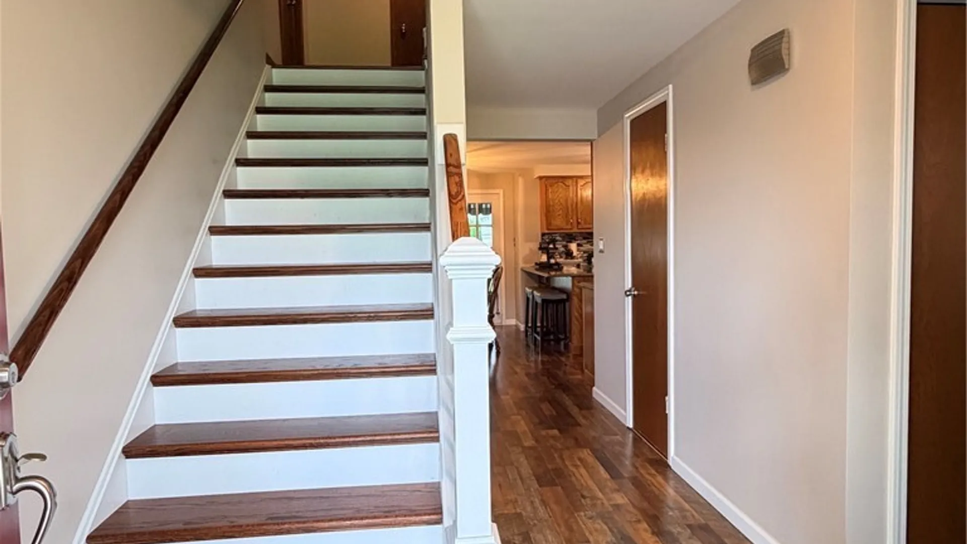 Property at 5220 Kennedy Crescent, Cambria, NY 14132 4