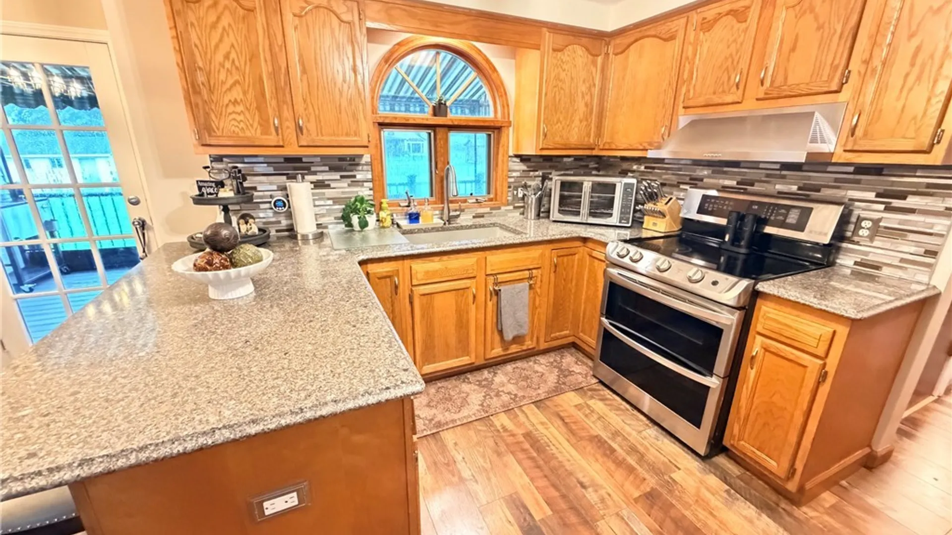 Property at 5220 Kennedy Crescent, Cambria, NY 14132 6