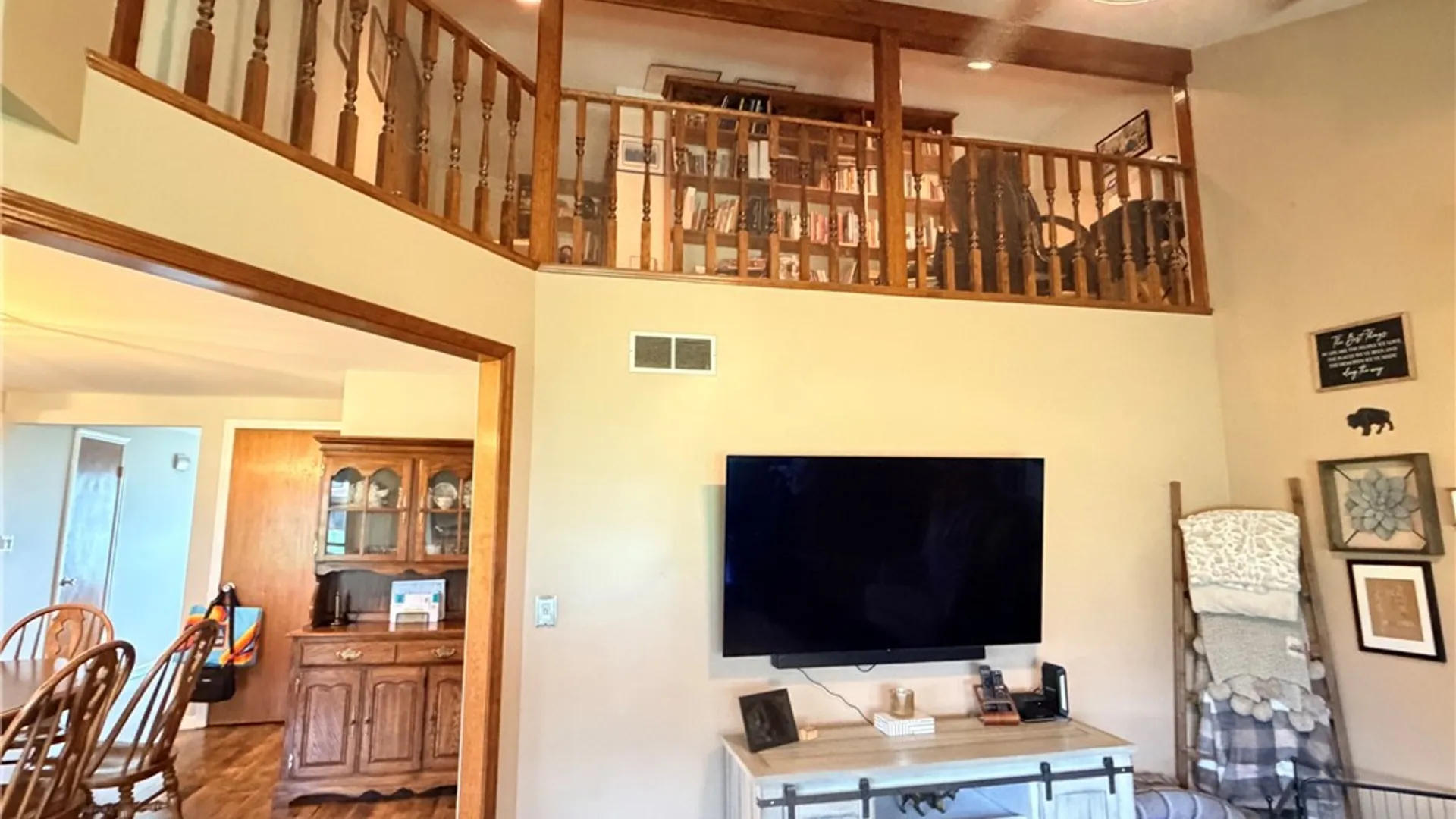 Property at 5220 Kennedy Crescent, Cambria, NY 14132 17