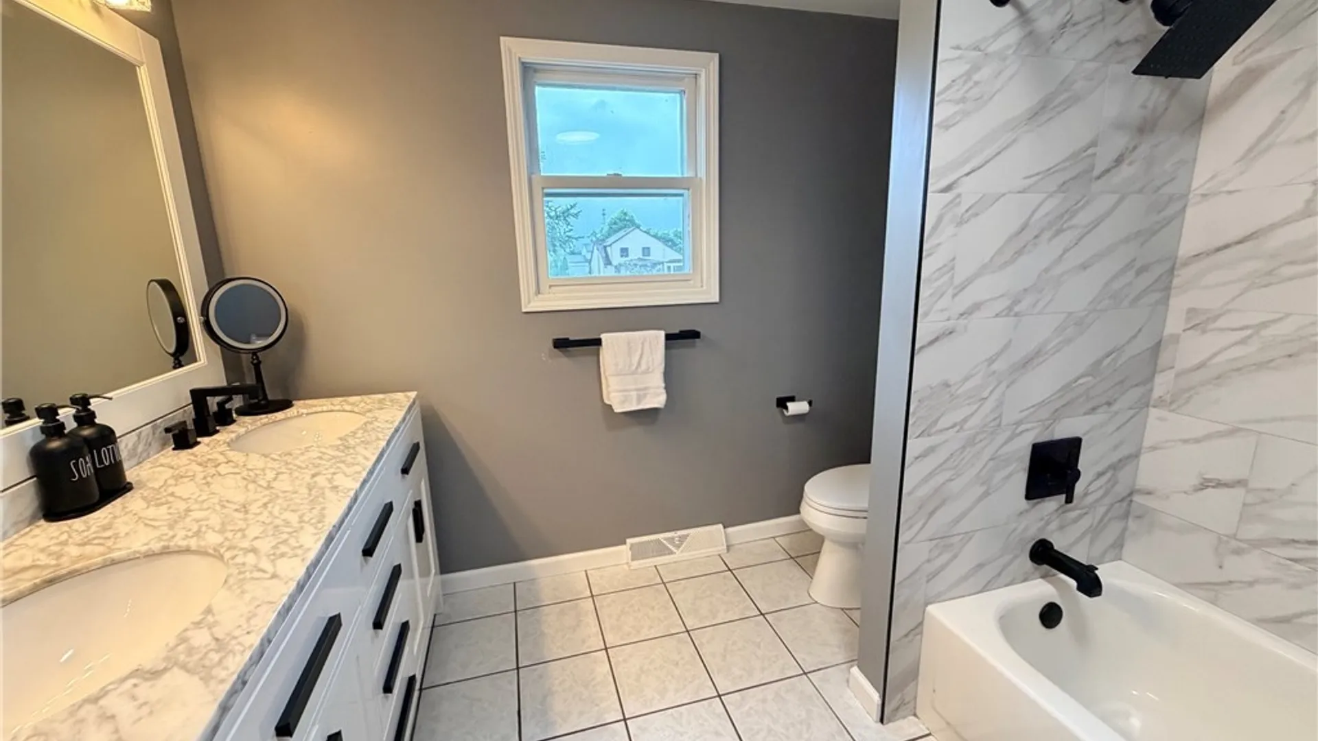 Property at 5220 Kennedy Crescent, Cambria, NY 14132 28