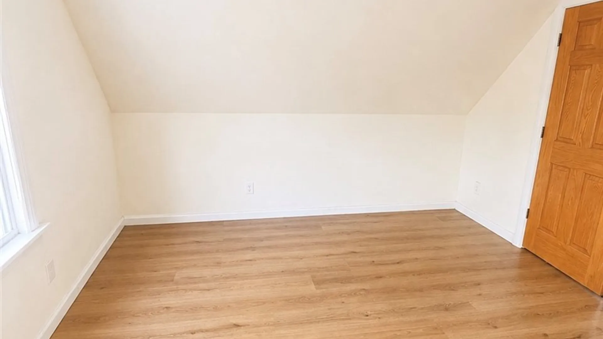 Property at 41 Schreck Avenue, Buffalo, NY 14215 4