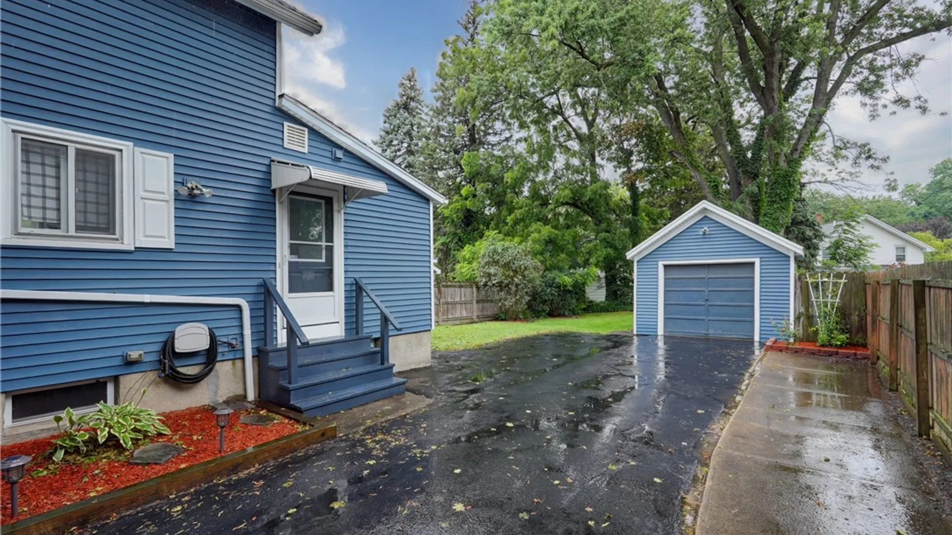 Property at 226 Stutson Street, Rochester, NY 14612 8