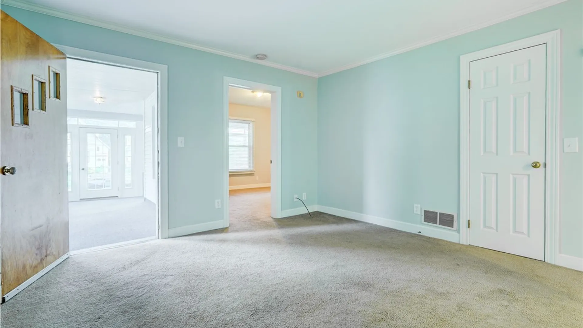 Property at 226 Stutson Street, Rochester, NY 14612 12