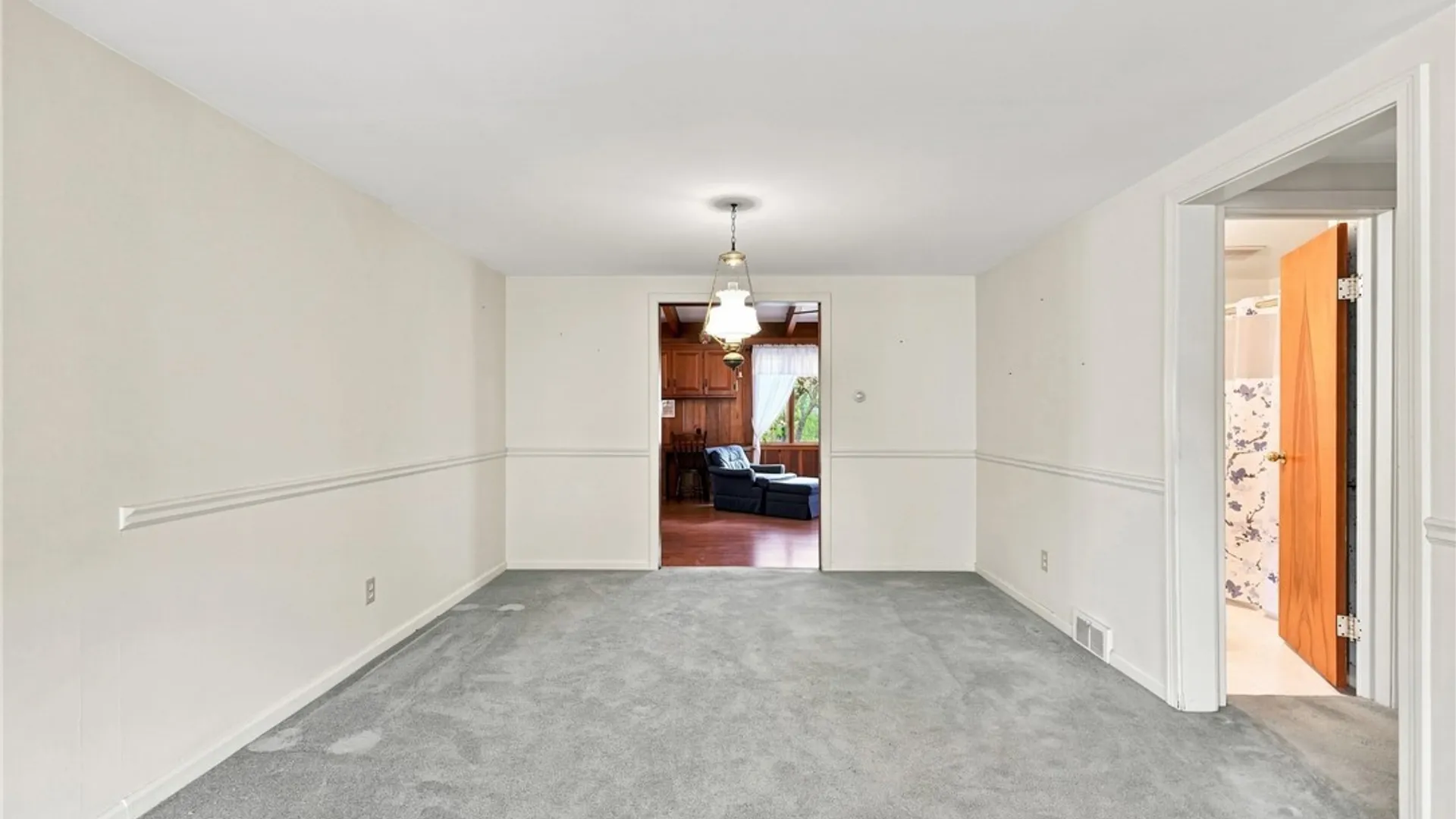 Property at 6394 Armor Duells Road, Orchard Park, NY 14127 8