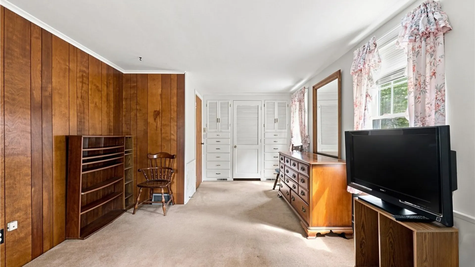 Property at 6394 Armor Duells Road, Orchard Park, NY 14127 22
