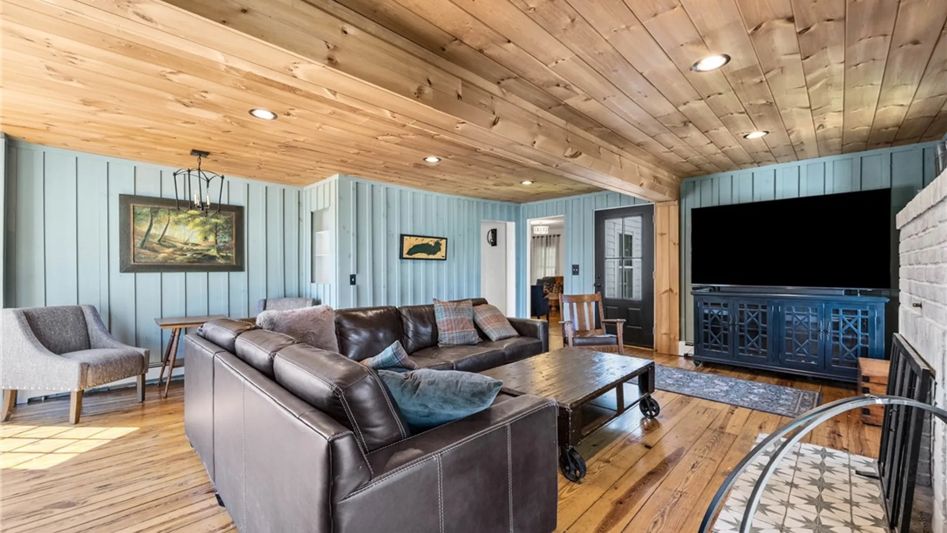 Property at 110 Hulburt Road, Perinton, NY 14450 12