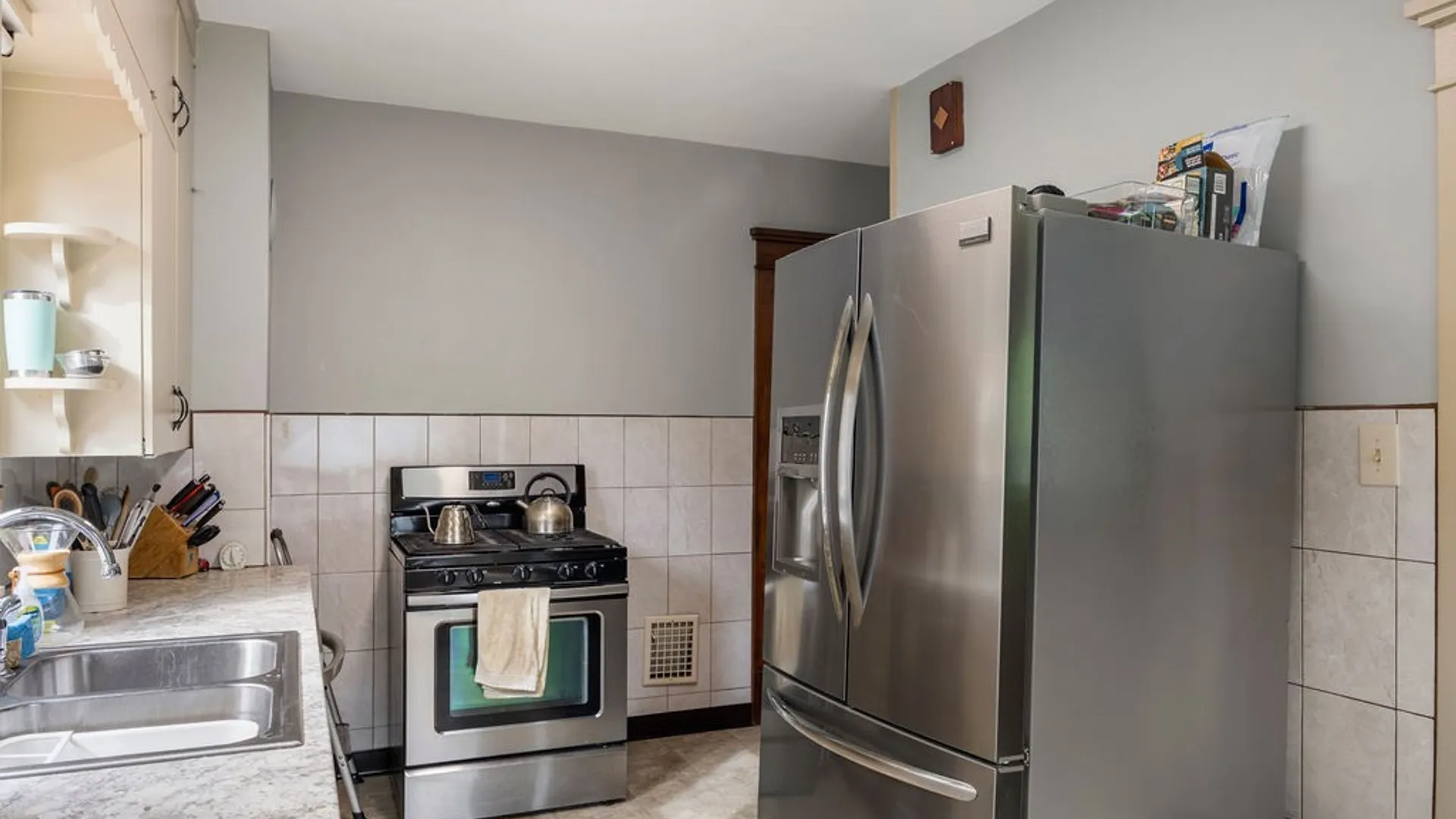 Property at 297 Downing Street, Buffalo, NY 14220 13
