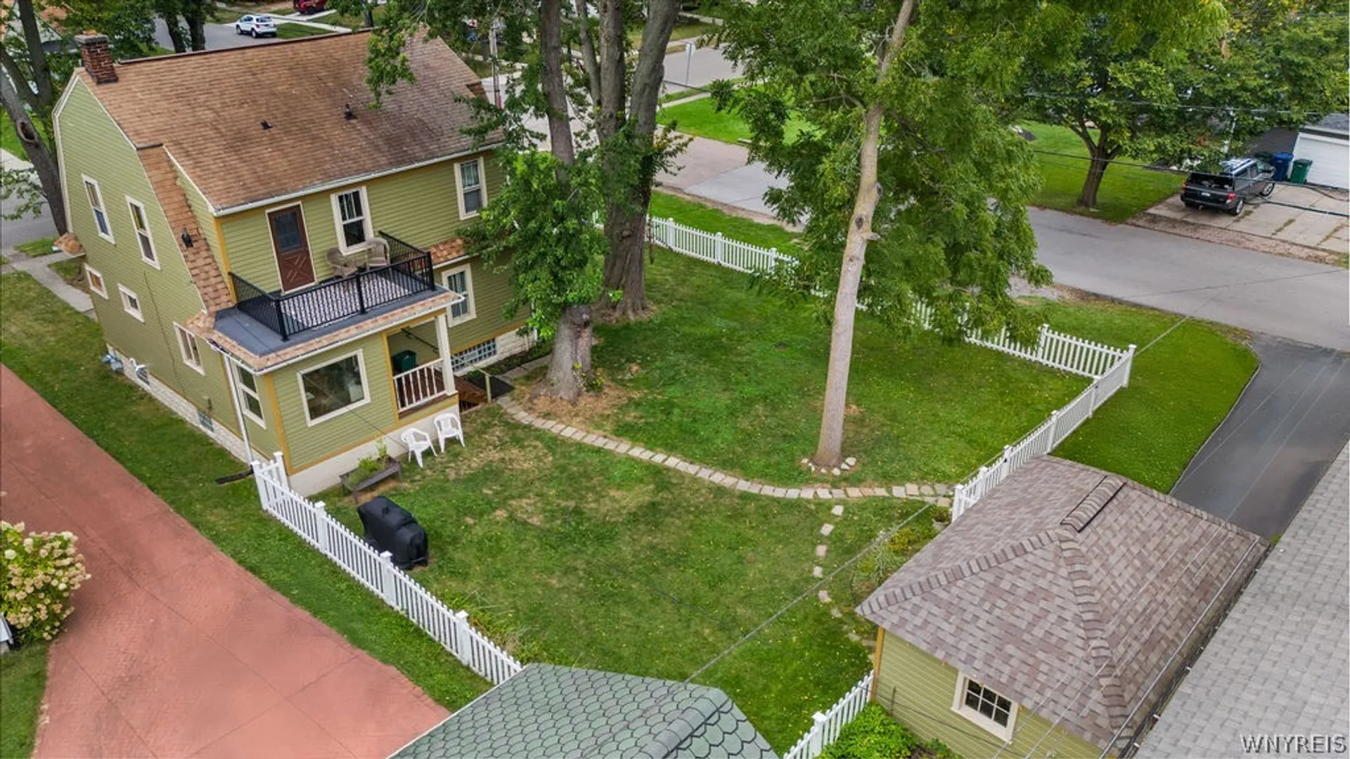Property at 297 Downing Street, Buffalo, NY 14220 25