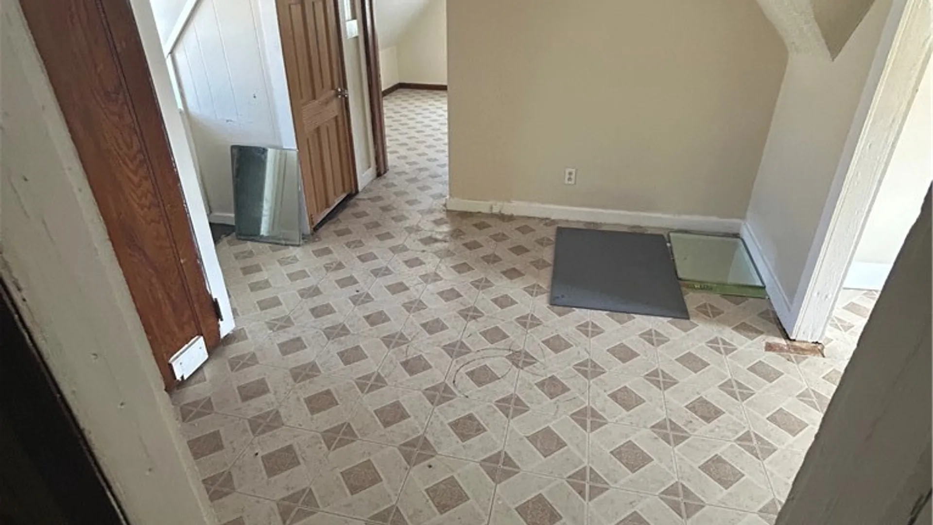 Property at 1001 Joseph Avenue, Rochester, NY 14621 13