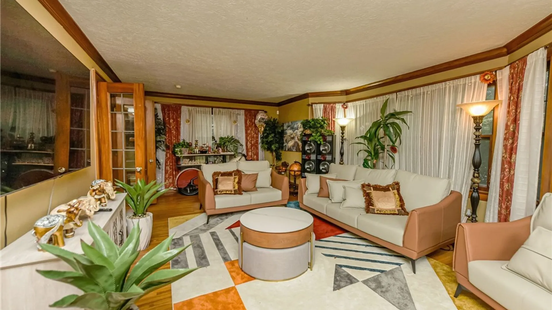 Property at 152 Empire Boulevard, Irondequoit, NY 14609 13