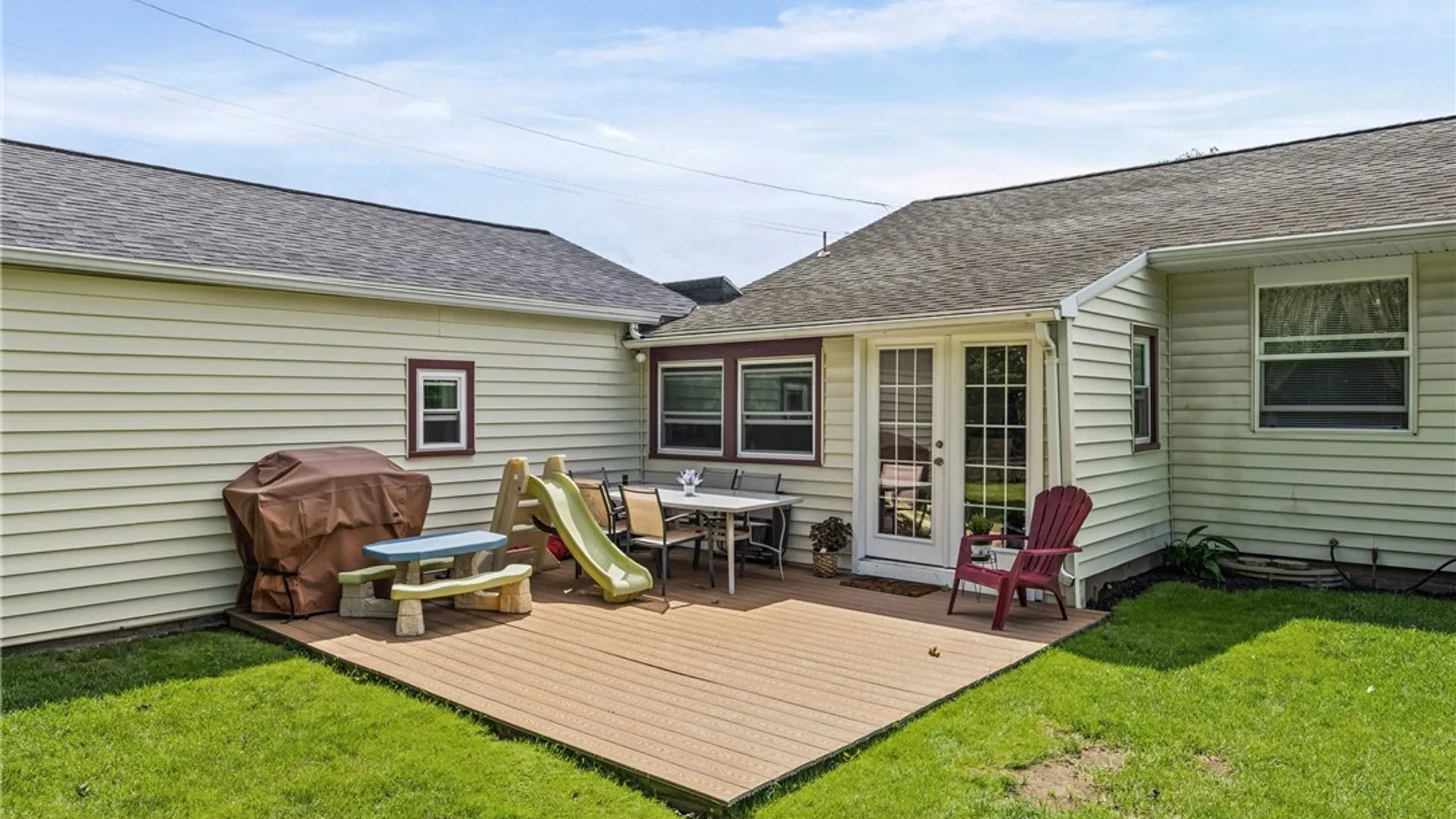 Property at 72 Coronet Rd, Henrietta, NY 14623 40
