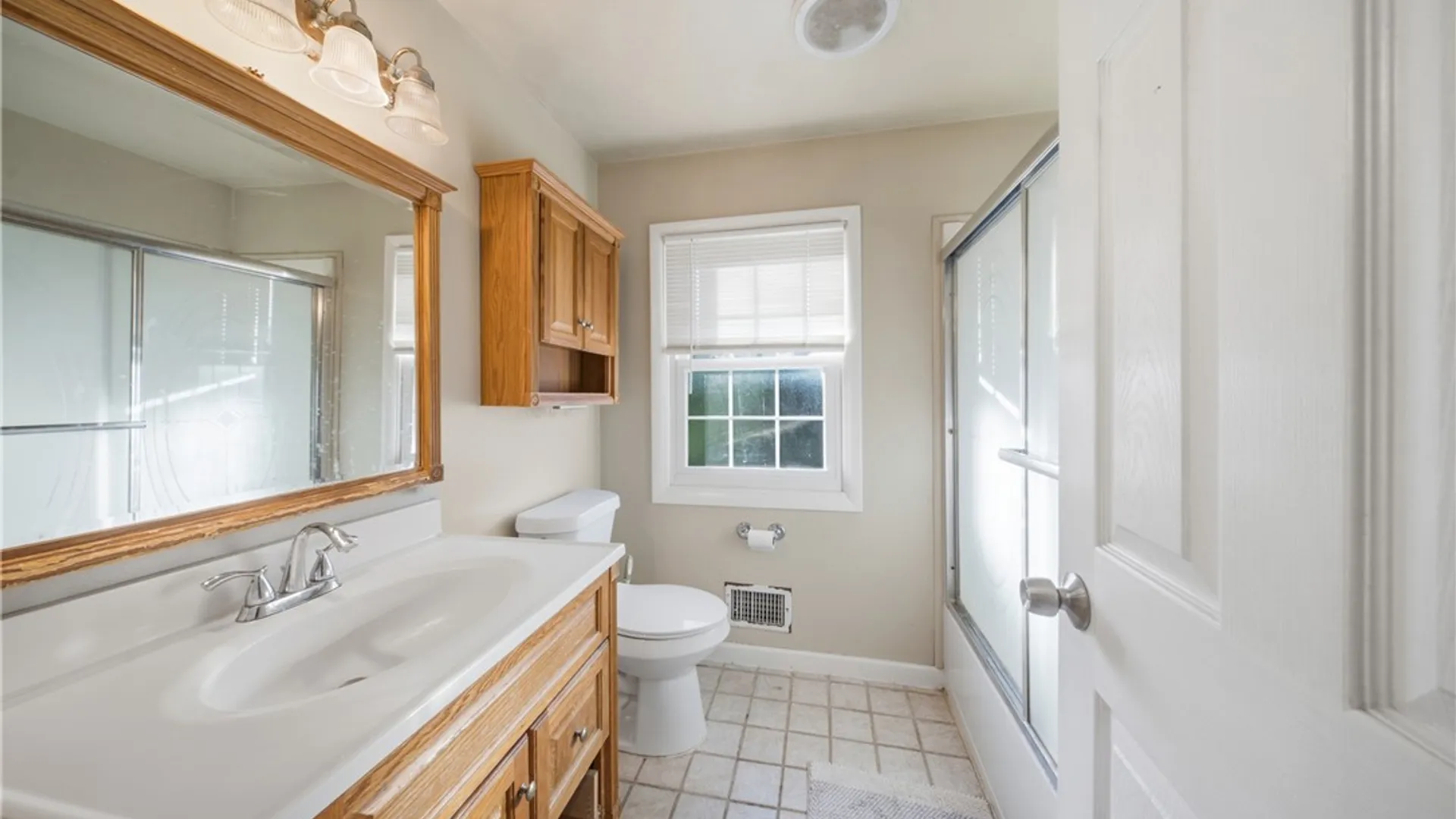 Property at 968 Rumson Road, Greece, NY 14616 28