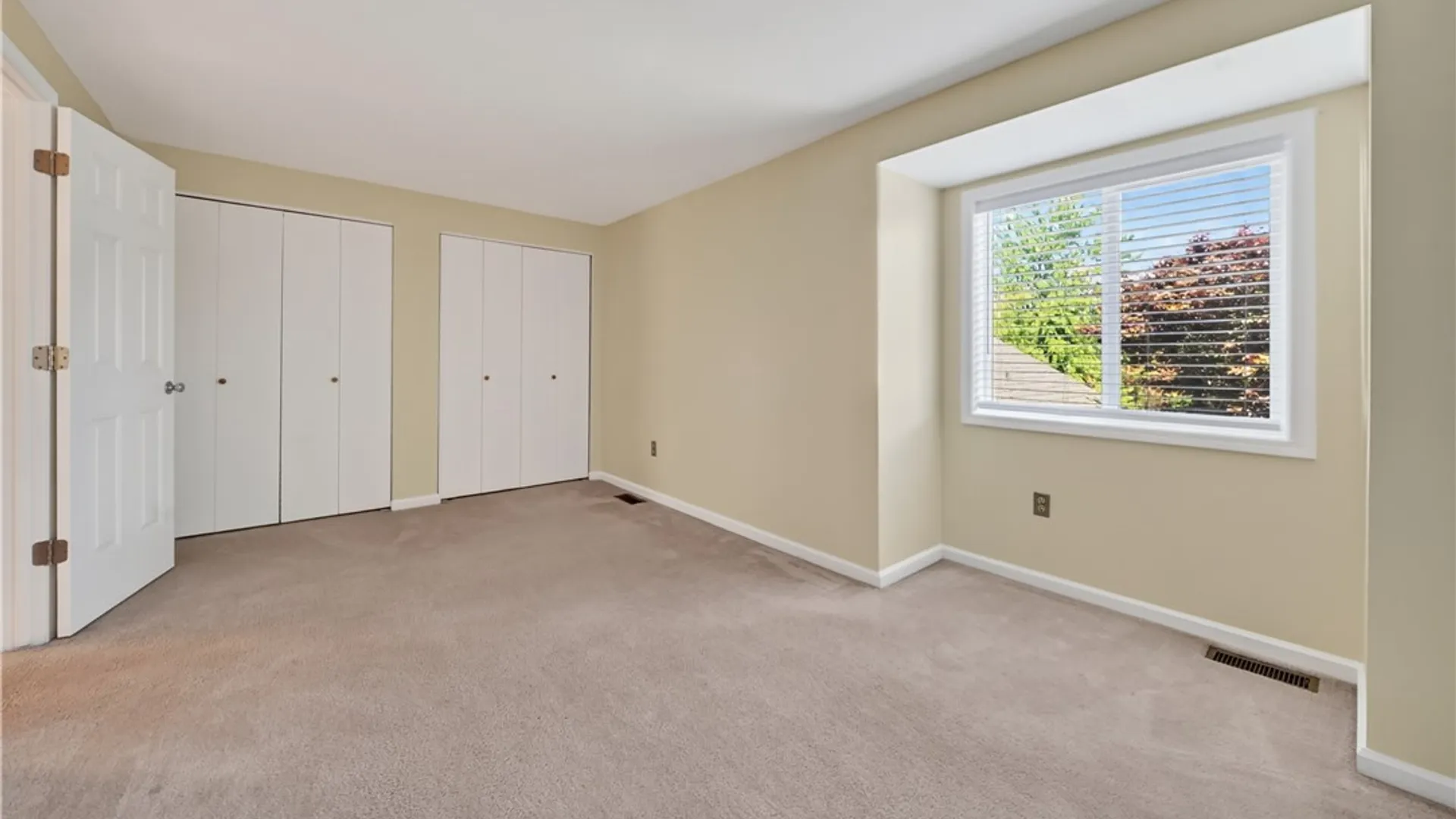 Property at 8253 Boatwatch Drive, Clay, NY 13027 28