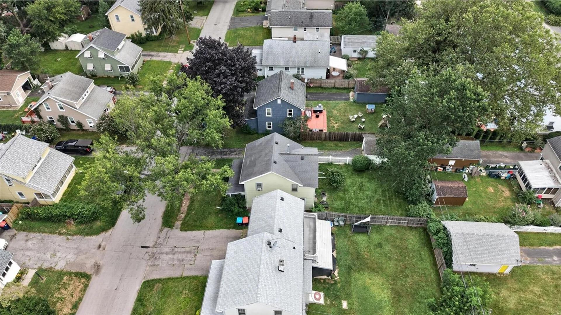 Property at 77 Bayton Drive, Irondequoit, NY 14622 38