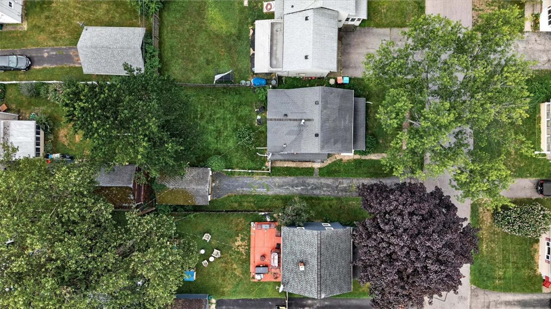 Property at 77 Bayton Drive, Irondequoit, NY 14622 43