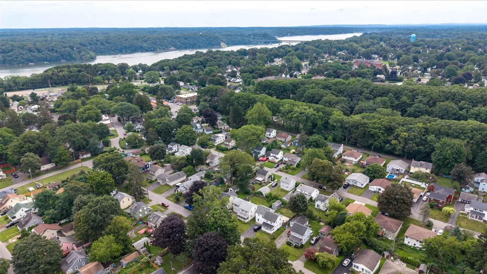 Property at 77 Bayton Drive, Irondequoit, NY 14622 47
